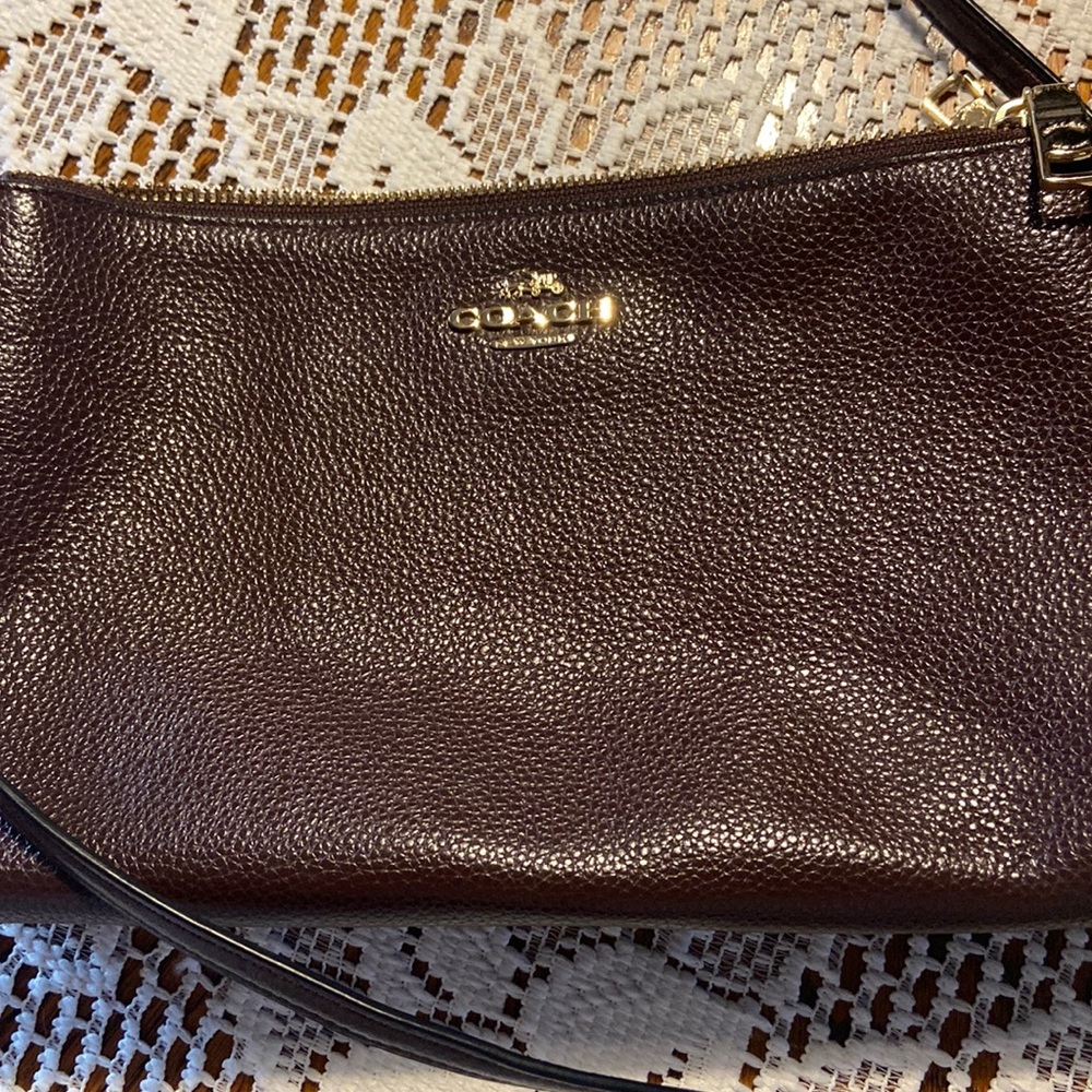 Authentic Coach crossbody